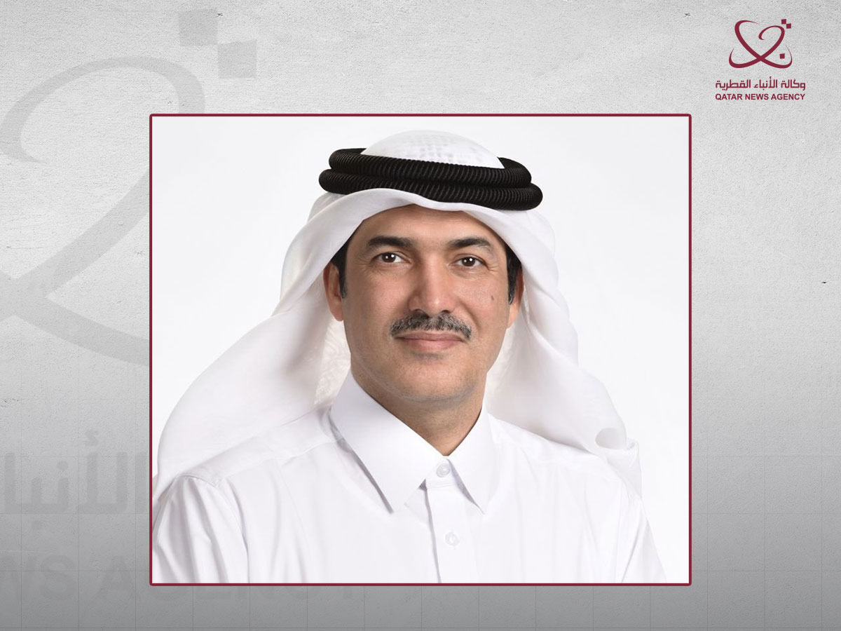 وزير الدولة لشؤون التجارة الخارجية يجتمع مع الوزير الفرنسي المكلف بالتجارة الخارجية والاستقطاب الاقتصادي