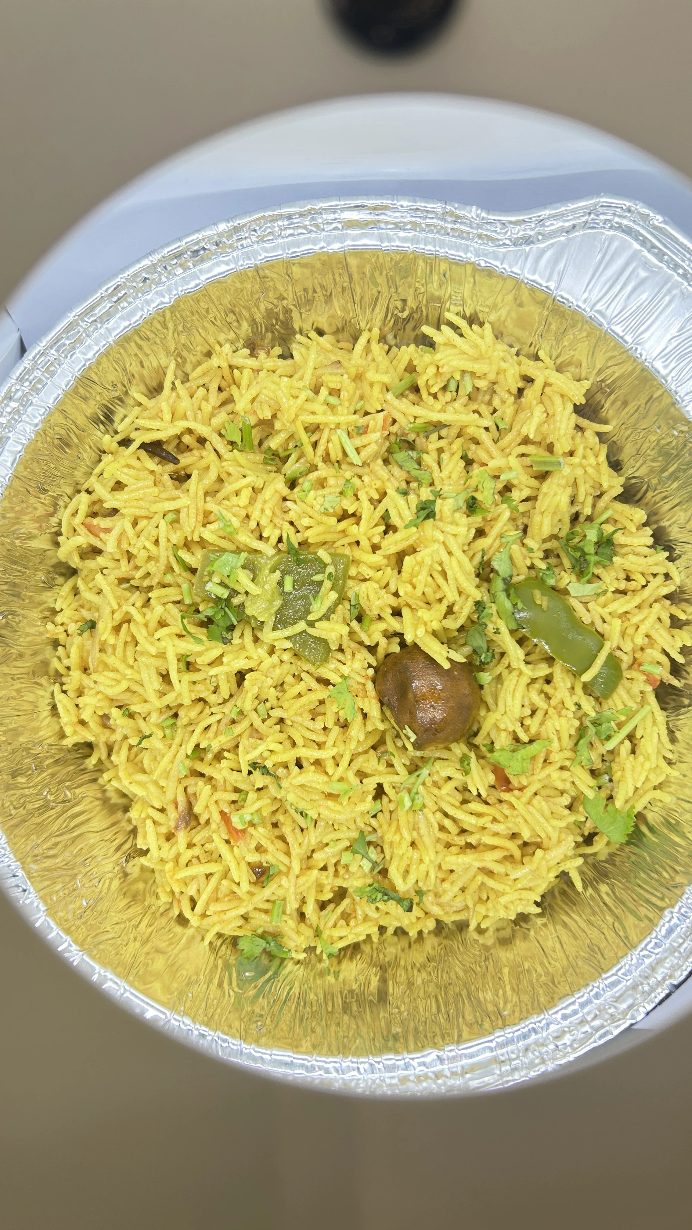 طعام موظفي الشركة